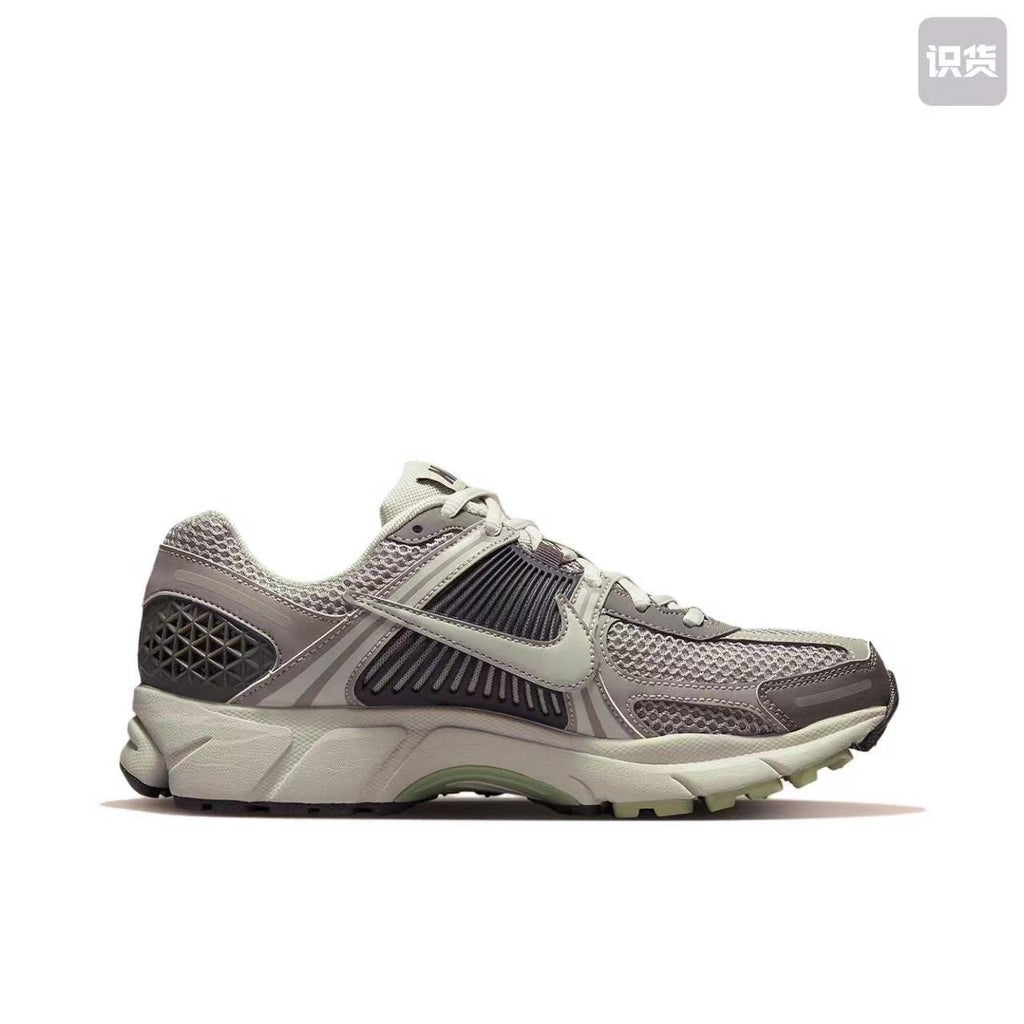 Nike Vomero 5 Sneakers in Green, in Gray and Black - product image from the listing.