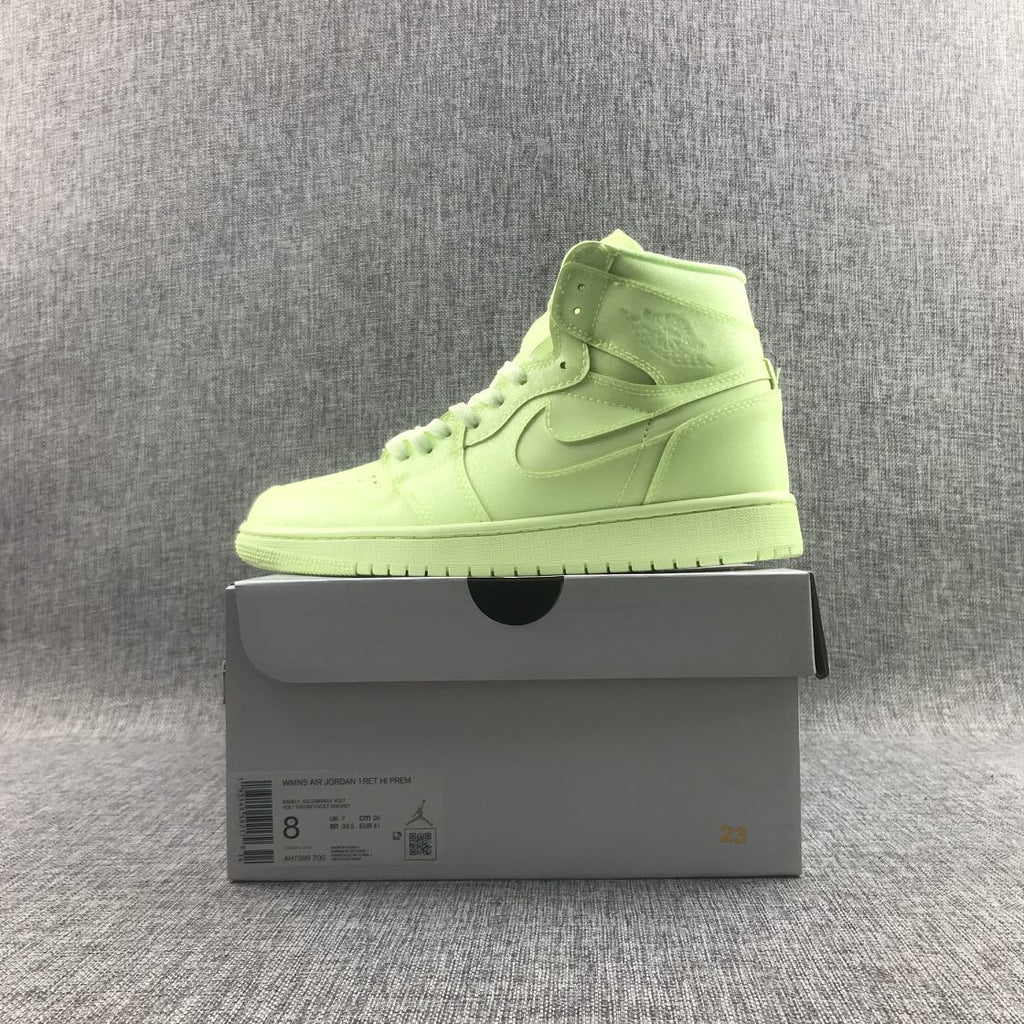 Air Jordan 1 Mid AH7389-700 Sneakers in Volt - product image from the listing.