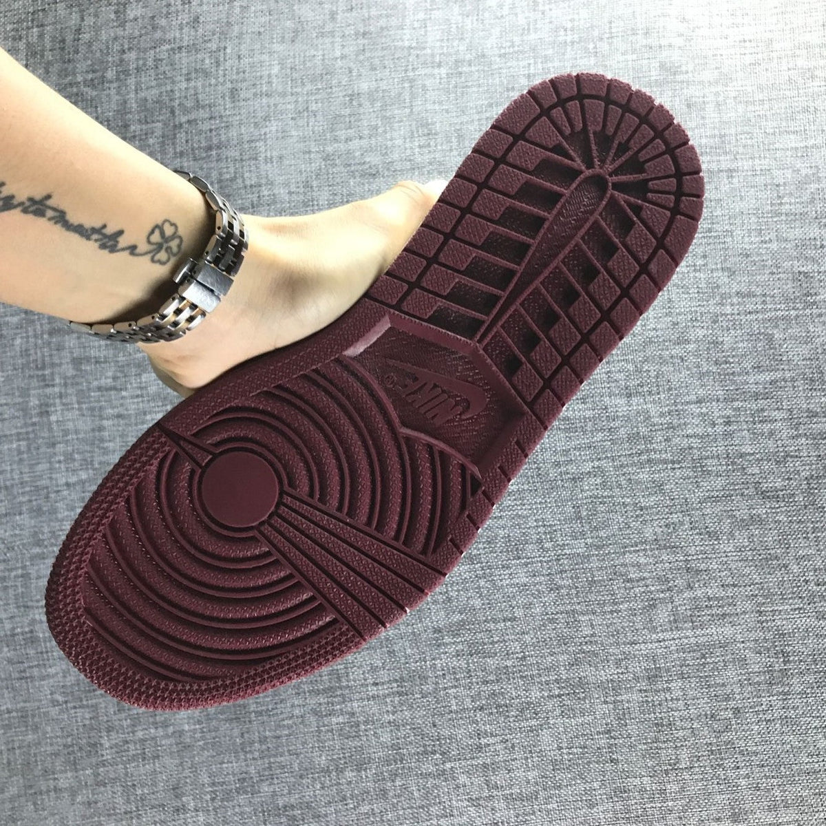 Air Jordan 1 Mid High-Top Sneakers in Burgundy and Black - product image from the listing.