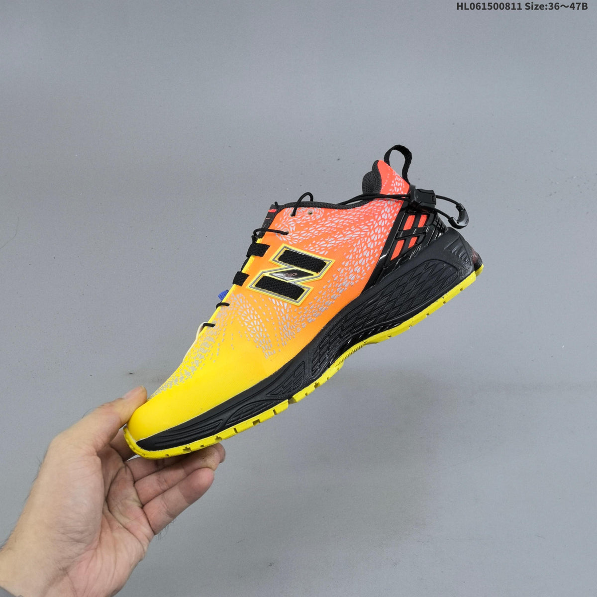 New Balance M1906 Sneakers U19069 Blue or in Yellow - product image from the listing.