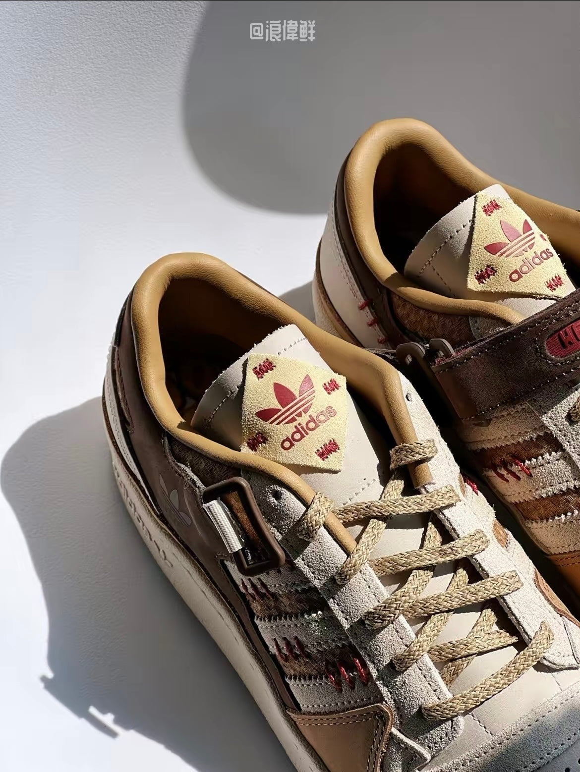 Adidas Originals Forum 84 Low Fleece Trainers GV6710 - product image from the listing.