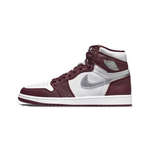 Air Jordan 1 High OG in Bordeaux - product image from the listing.