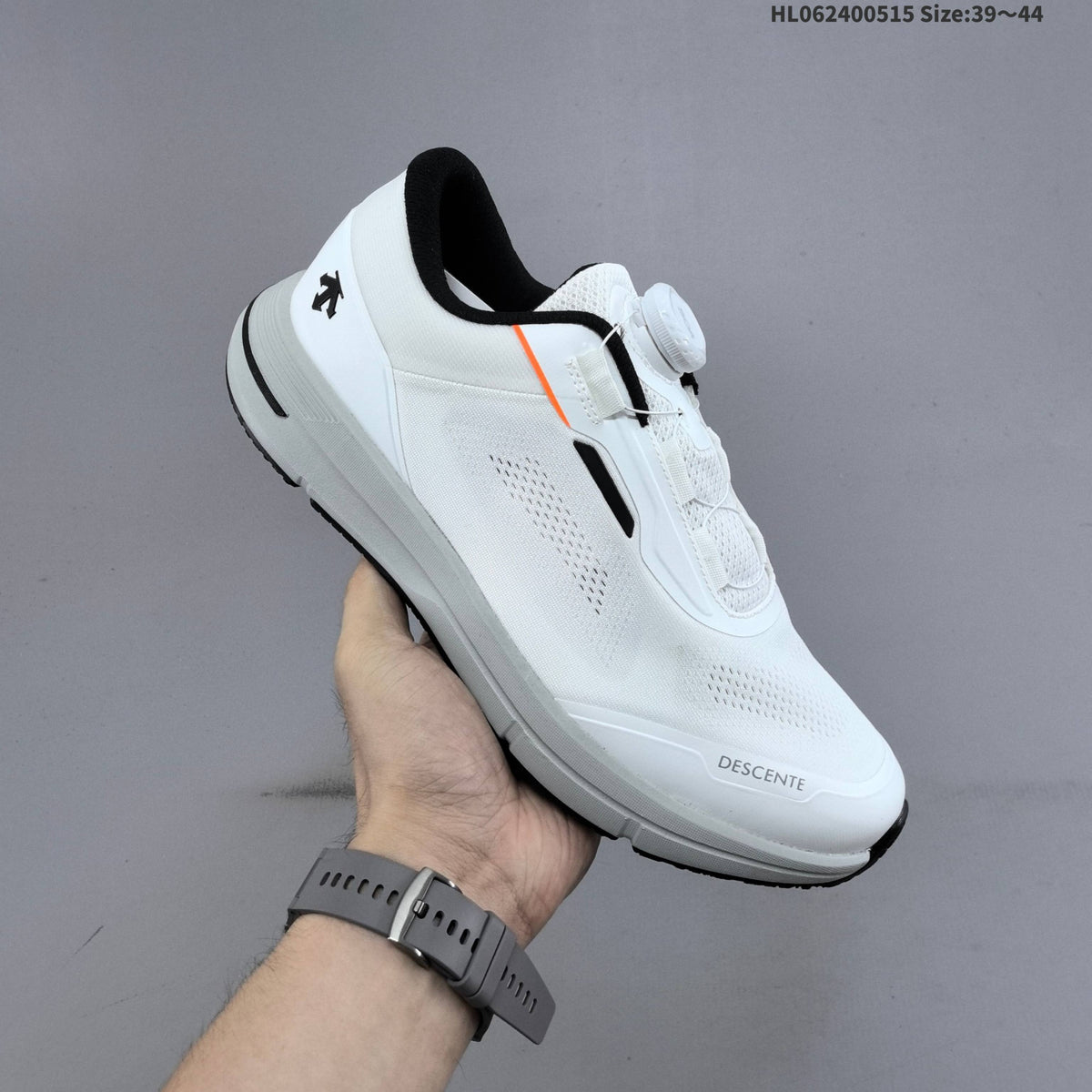 DESCENTE EASE AIR JR BOA Sneakers for Running - product image from the listing.