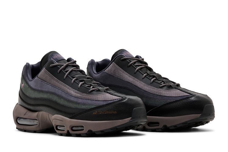 A Ma Maniére Hand Wash Cold - Nike Air Max 95 - product image from the listing.