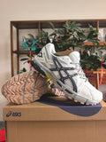 K11 Low-Top Sneakers in Light Gray - product image from the listing.