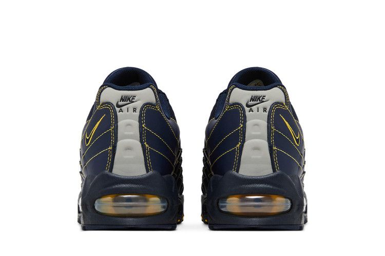 Big Bubble Michigan - Nike Air Max 95 OG - product image from the listing.