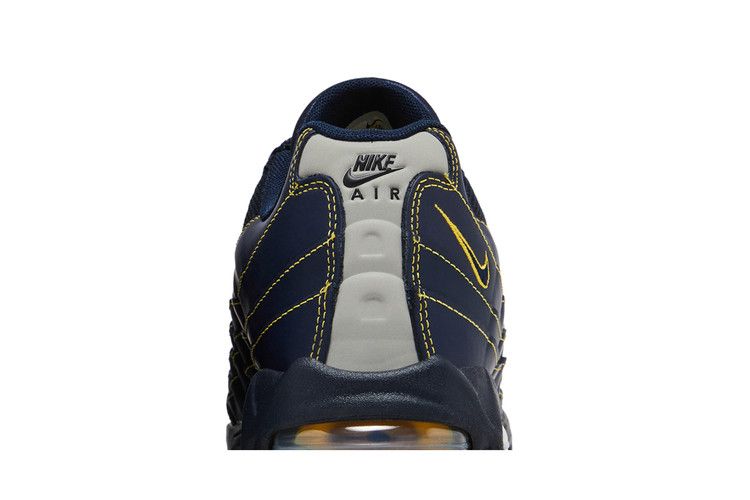 Big Bubble Michigan - Nike Air Max 95 OG - product image from the listing.