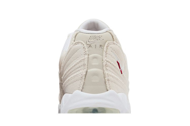 Nike Air Max 95 OG Levis Light Orewood in Brown - product image from the listing.