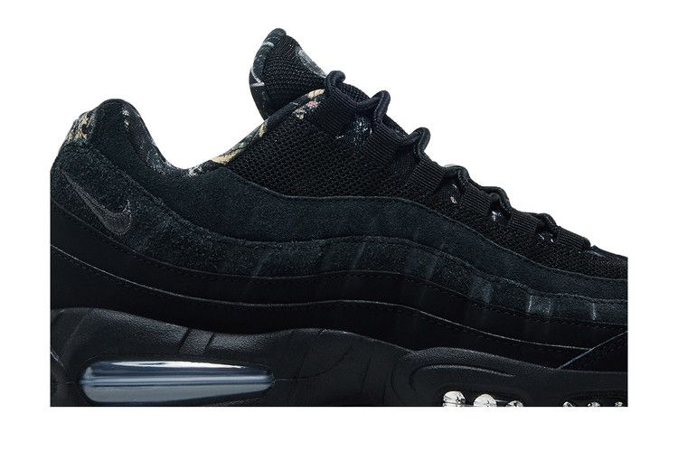 Big Bubble Black Realtree Edge Camo - Nike Air Max 95 - product image from the listing.
