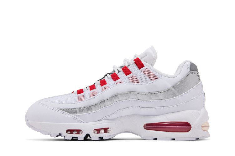 Big Bubble England - Nike Air Max 95 SE - product image from the listing.