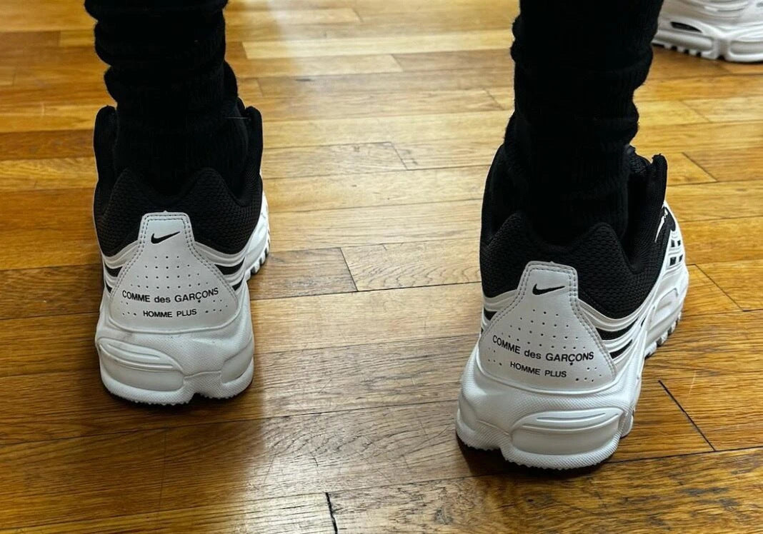 Nike Air Max TL 2.5 CDG Homme Plus in Black White HJ6539-101 - product image from the listing.