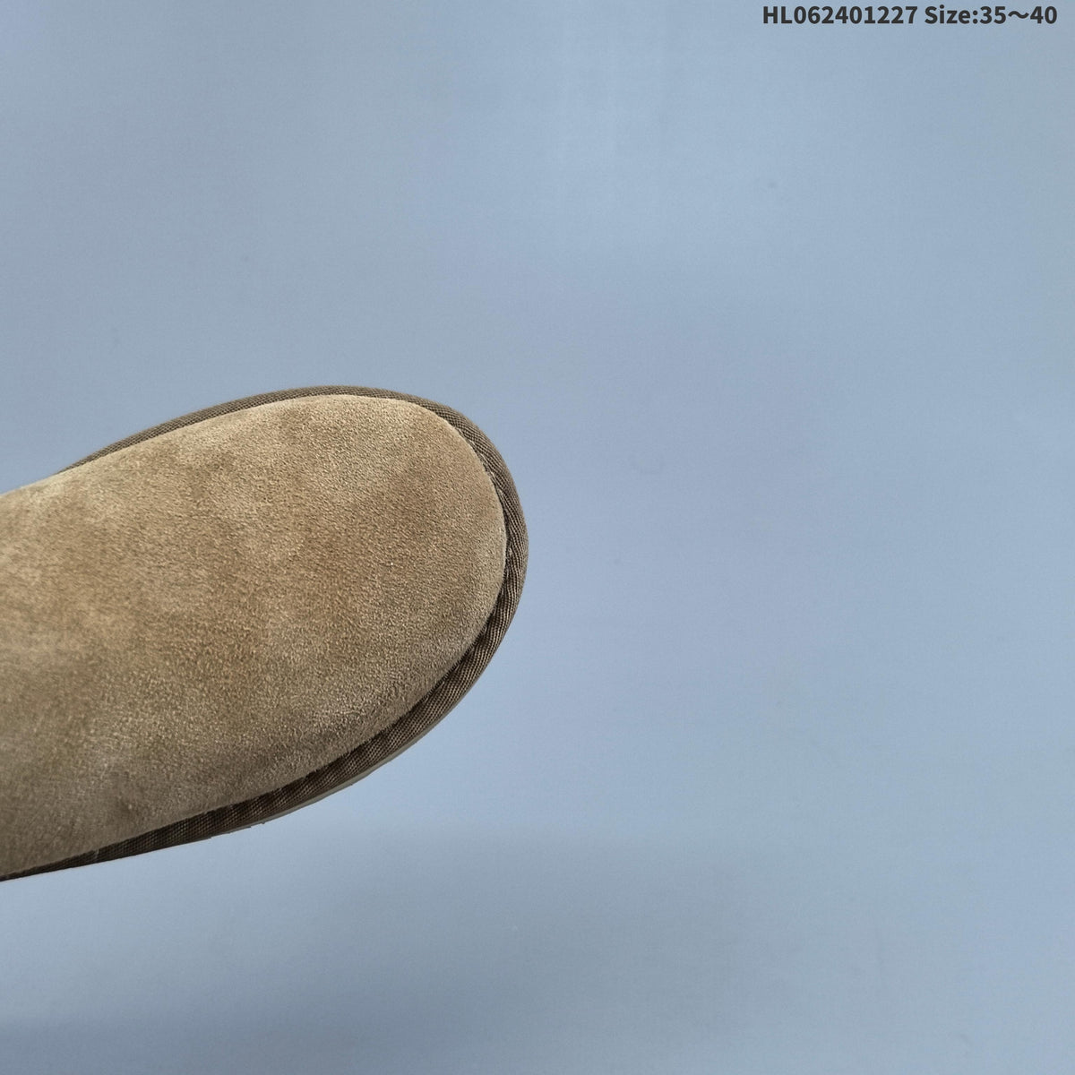 Women's UGG Treadlite Suede Platform Winter Boots - product image from the listing.