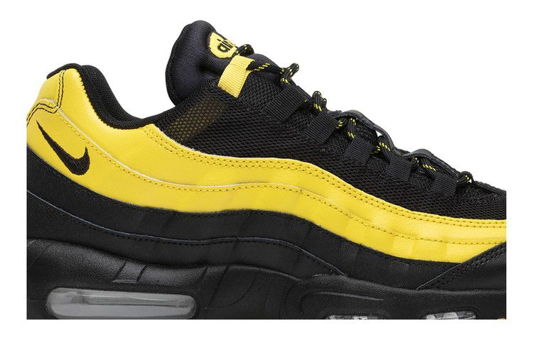 Frequency Pack - Nike Air Max 95 - product image from the listing.