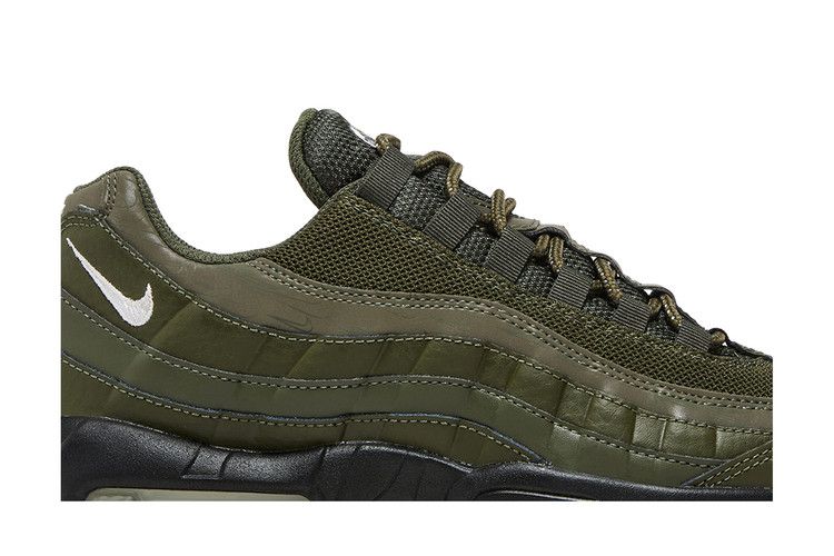 Cargo Khaki Reflective - Nike Air Max 95 - product image from the listing.