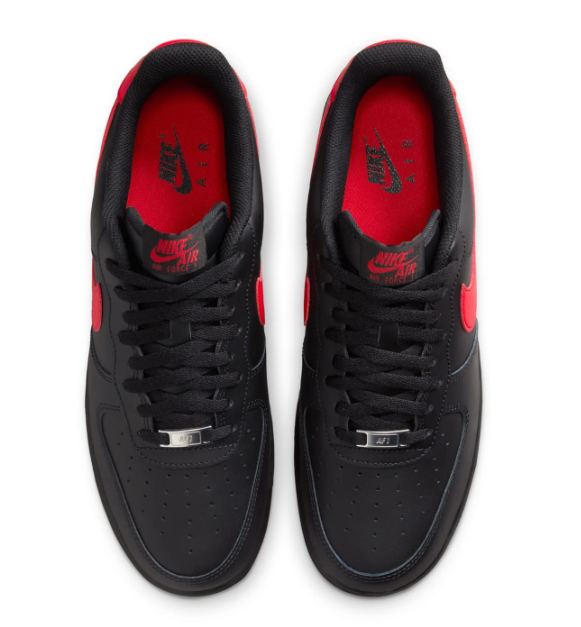 Men's Nike Air Force 1 Low '07 "Bred" Sneakers - product image from the listing.