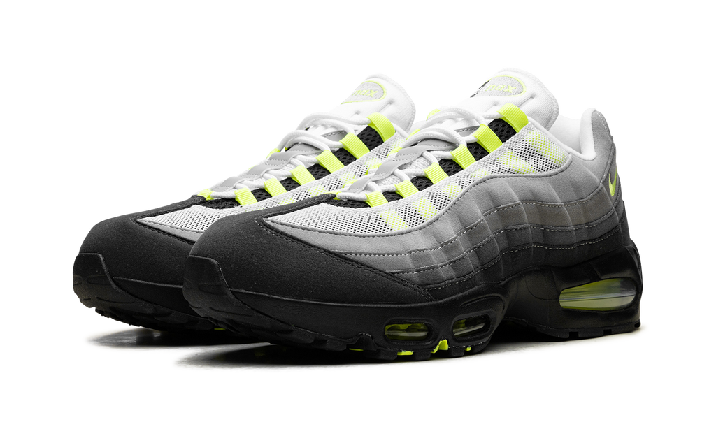 "Big Bubble Neon - 2025/2026" Air Max 95 OG HM4740 001 - product image from the listing.