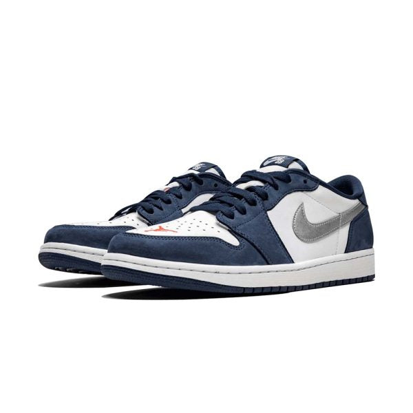 "Midnight Navy" Eric Koston x Air Jordan 1 Low SB - product image from the listing.