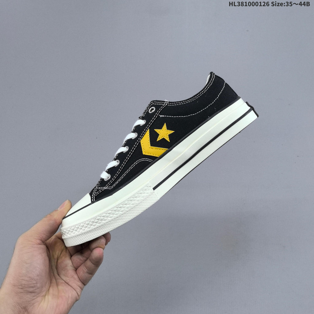 Converse Star Player Ox Low-Top Sneakers in Navy White - product image from the listing.