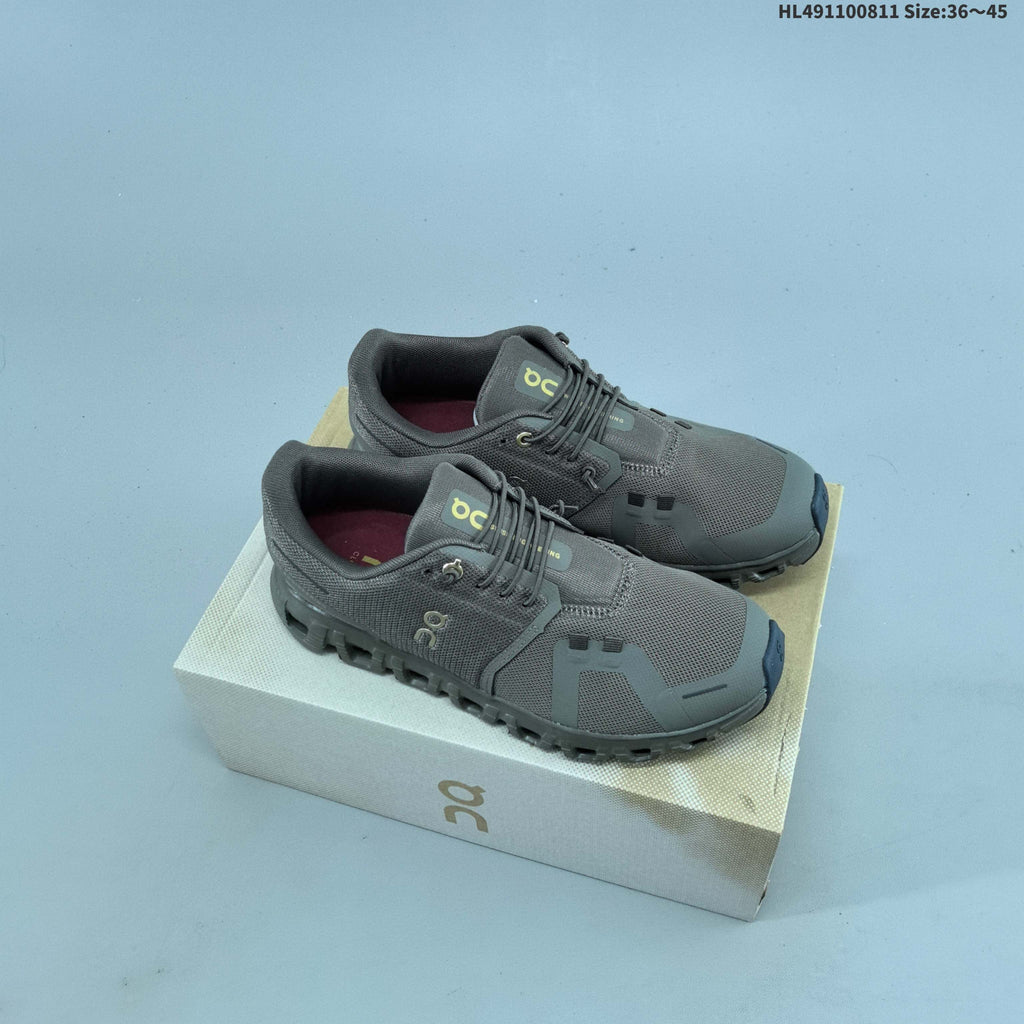 On Cloud 6 Shoes for Running, Multiple Colors - product image from the listing.