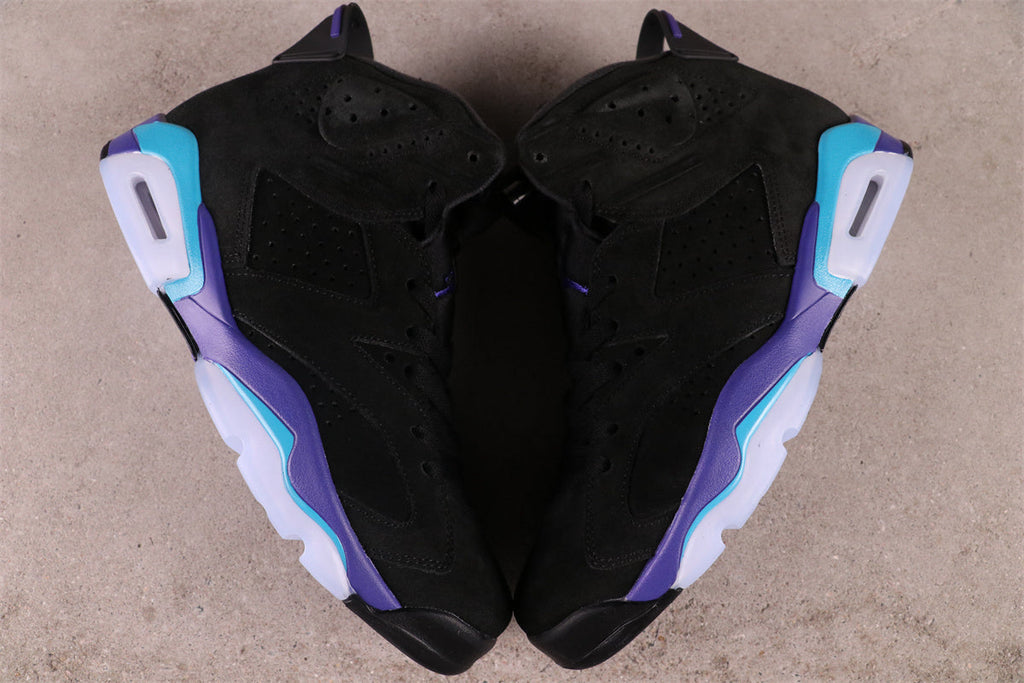 "Tinker" Air Jordan 6 Retro - product image from the listing.