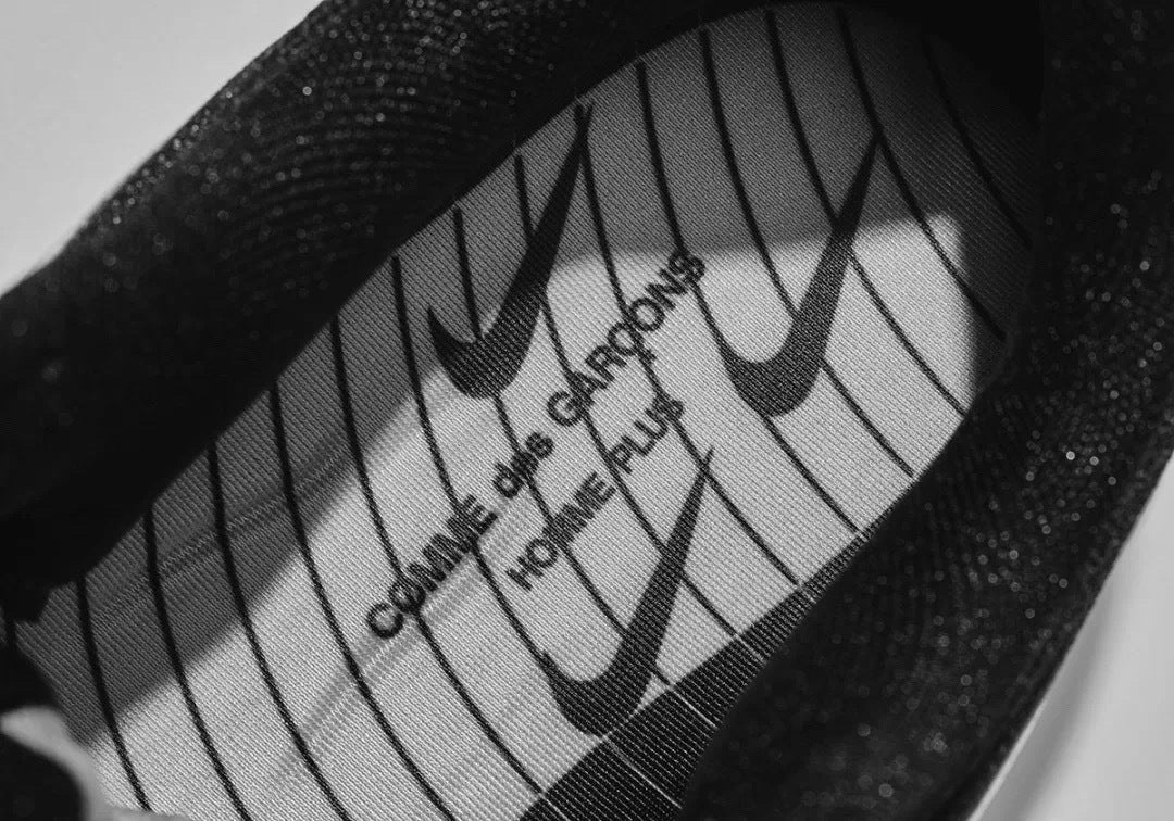 Nike Air Max TL 2.5 CDG Homme Plus in Black White HJ6539-101 - product image from the listing.