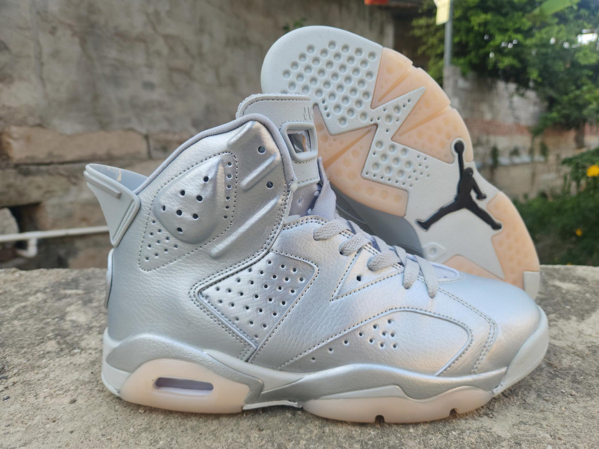 "Metallic Silver" Air Jordan 6 Retro Silver/Silver/Silver - product image from the listing.