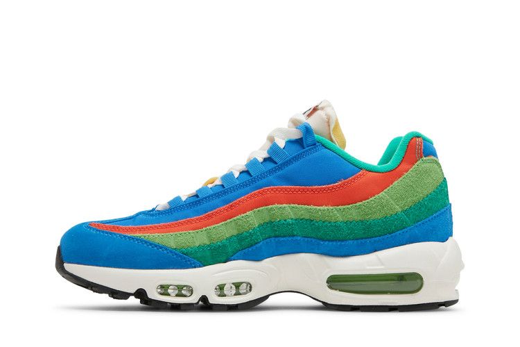 Nike Air Max 95 SE Air Max Running Club Photo in Blue - product image from the listing.