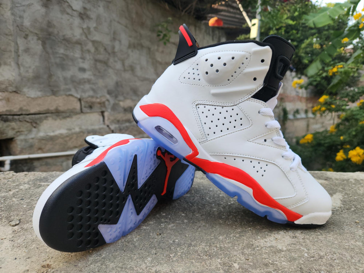 "Infrared" Air Jordan 6 Retro White/Black/Infrared - product image from the listing.