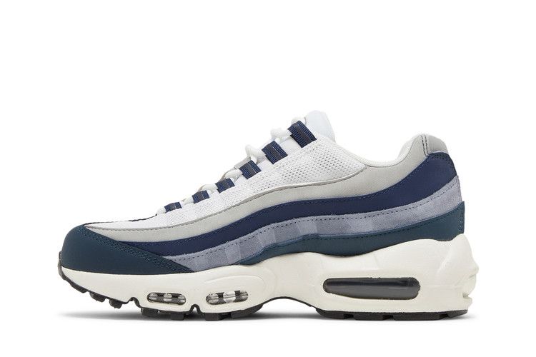Recraft Midnight Navy (GS) - Nike Air Max 95 - product image from the listing.