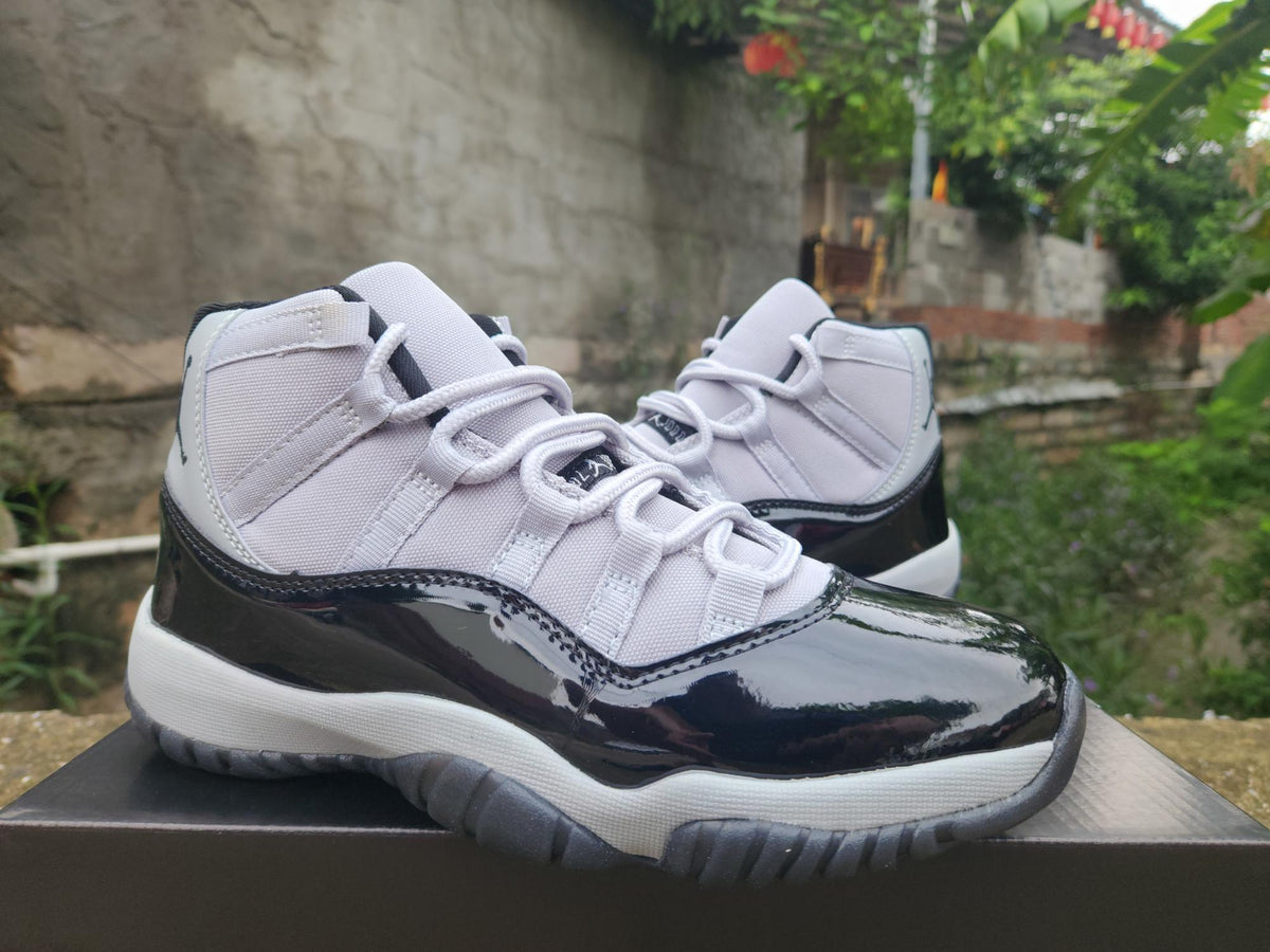 Cool Grey/Black ("Cool Grey") - Air Jordan 11 Retro - product image from the listing.