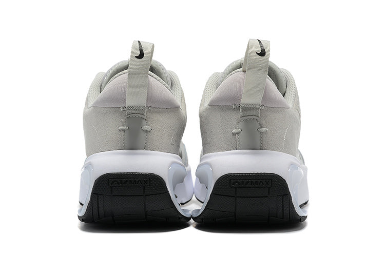 Nike Air Max Verona Sneakers in Light Grey - product image from the listing.