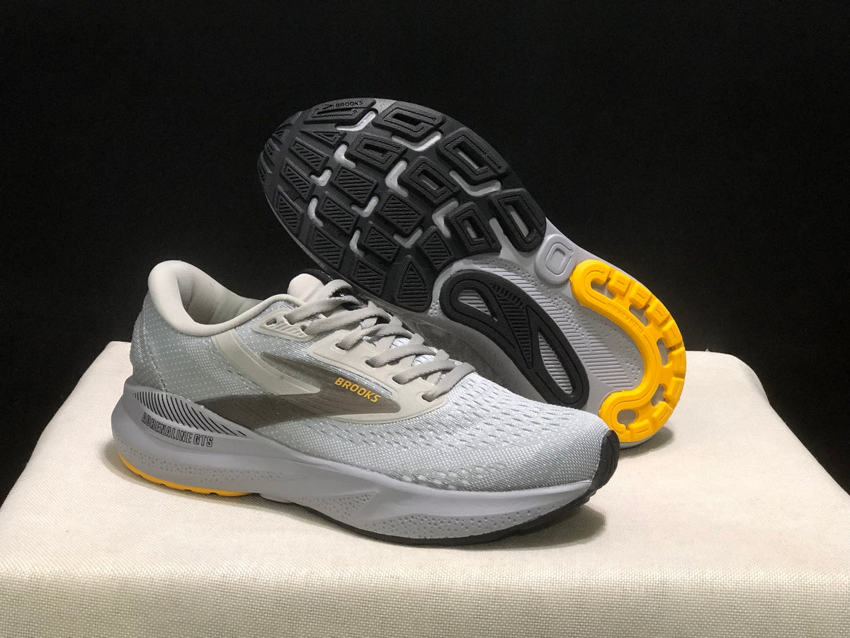 Brooks Adrenaline GTS 24 Shoes for Running - product image from the listing.