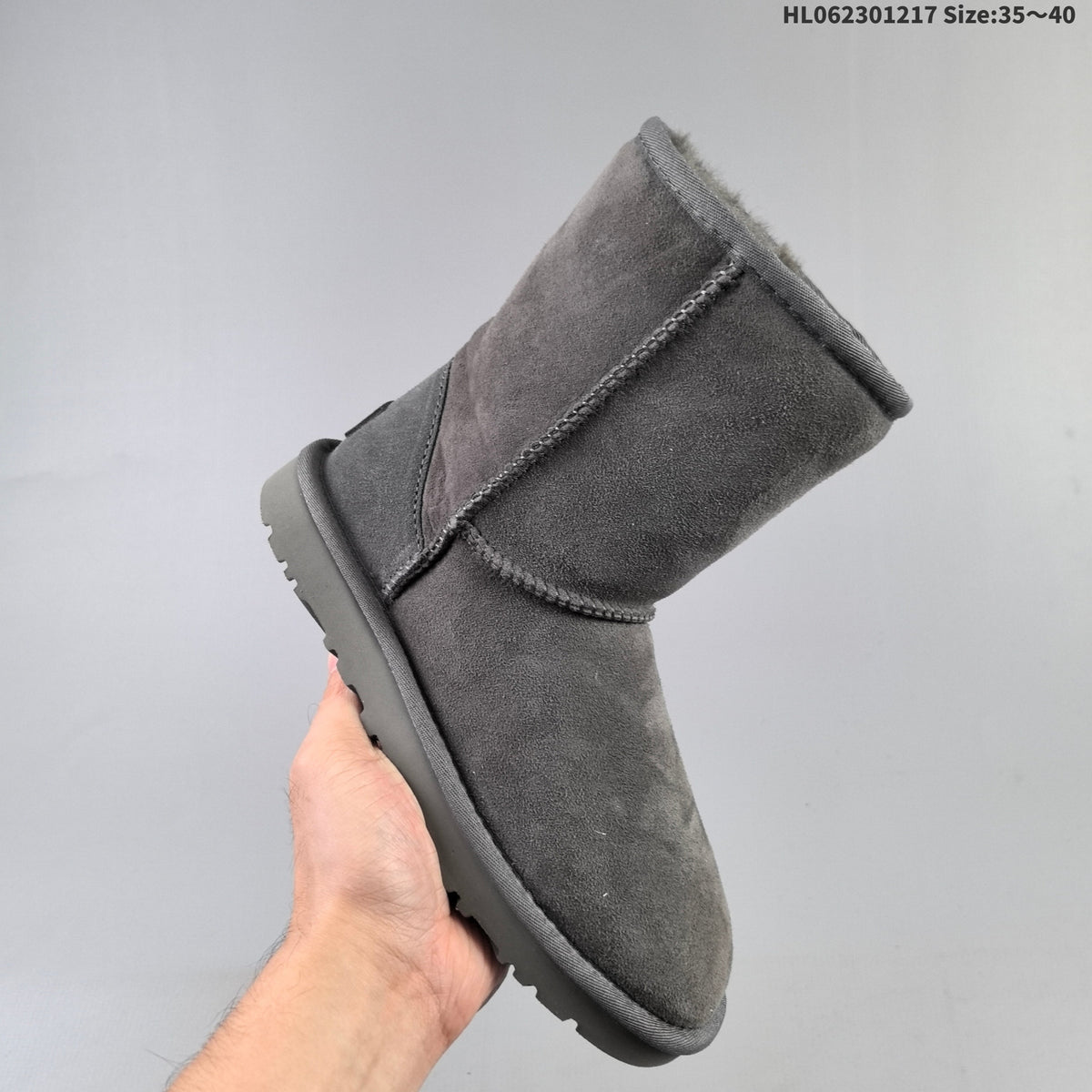 Classic Short II Suede Boot 1016223 by UGG - product image from the listing.