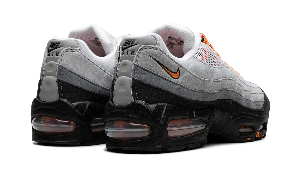 "Bright Mandarin" Air Max 95 OG Big Bubble HM4740 005 - product image from the listing.