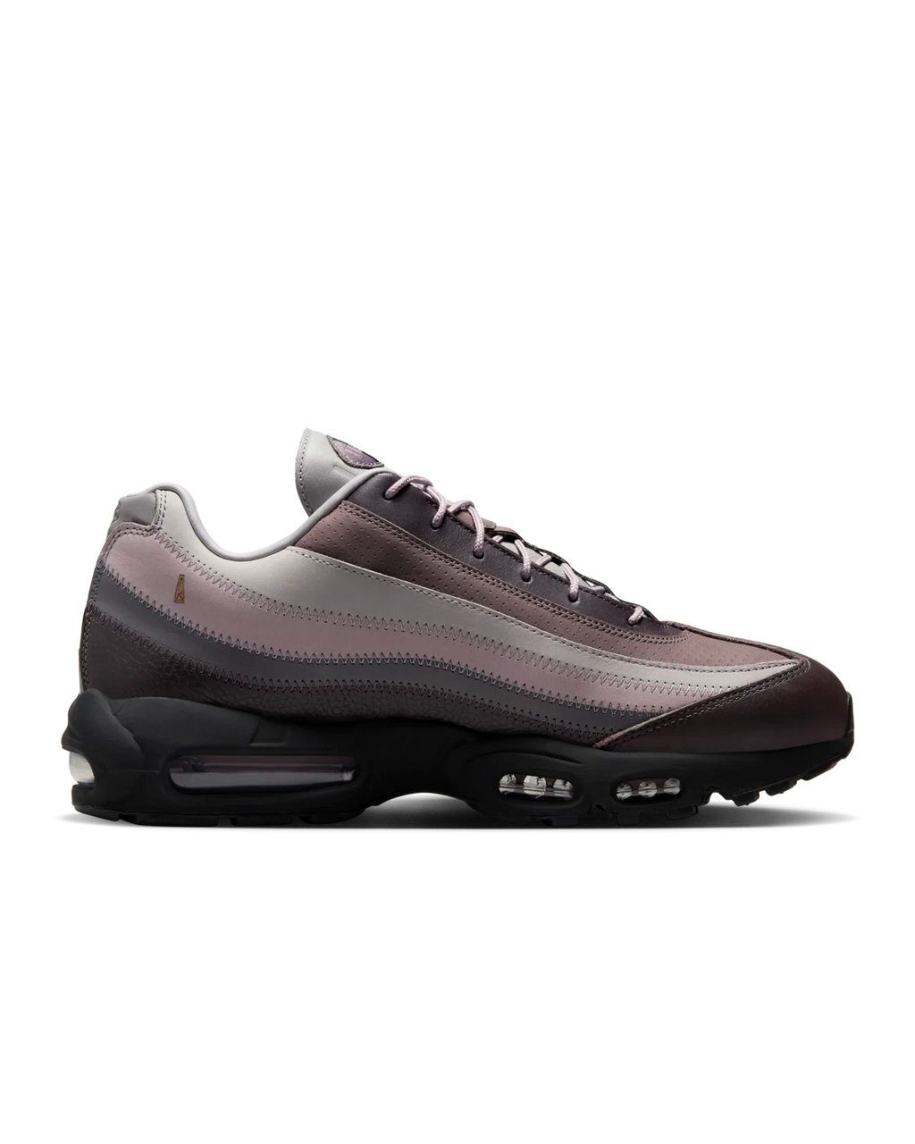 A Ma Maniére While You Were Sleeping - Nike Air Max 95 SP - product image from the listing.