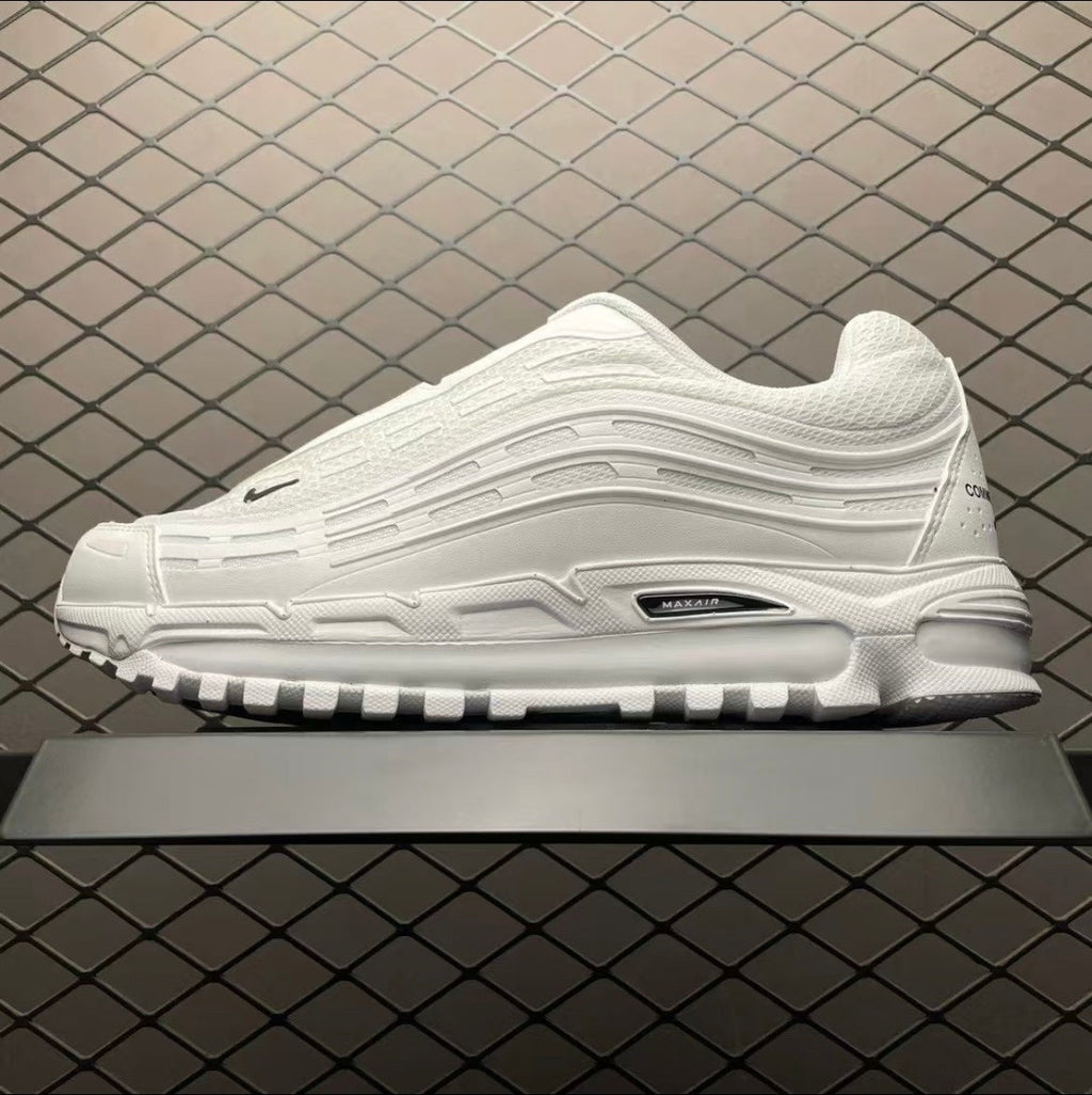 Nike Air Max TL 2.5 x CDG Homme Plus Sneakers in White HJ6539-100 - product image from the listing.