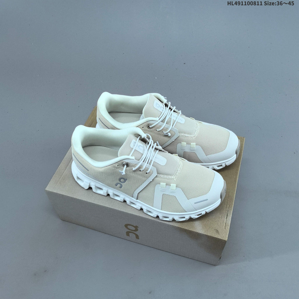 On Cloud 6 Shoes for Running, Multiple Colors - product image from the listing.