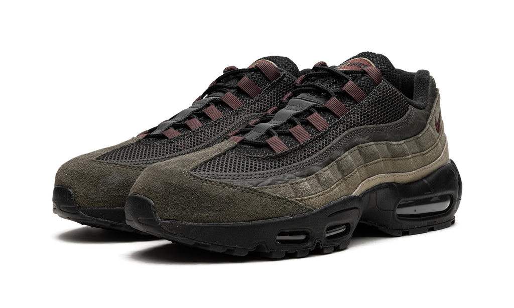 "Black Earth" Air Max 95 FD0652 001 - product image from the listing.