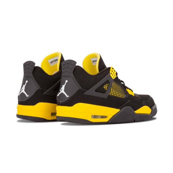 "Thunder" Air Jordan 4 Retro 308497 008 - product image from the listing.