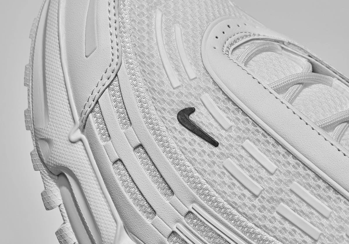 Nike Air Max TL 2.5 x CDG Homme Plus Sneakers in White HJ6539-100 - product image from the listing.