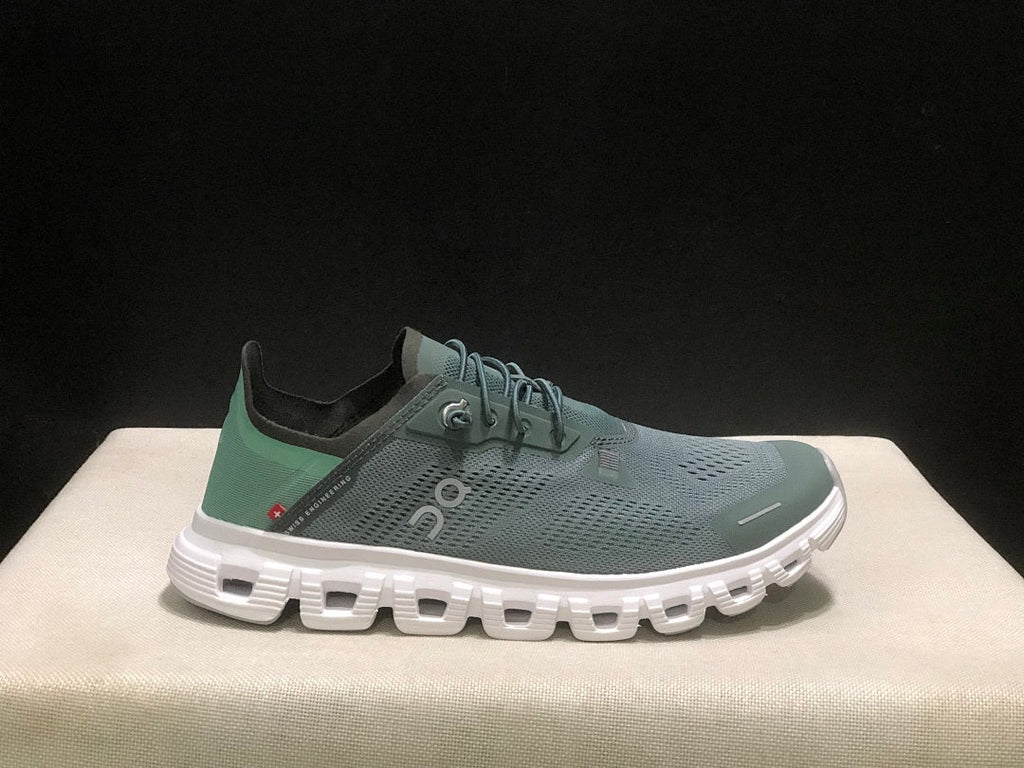On Cloud 6 Coast Sneakers in Green - product image from the listing.