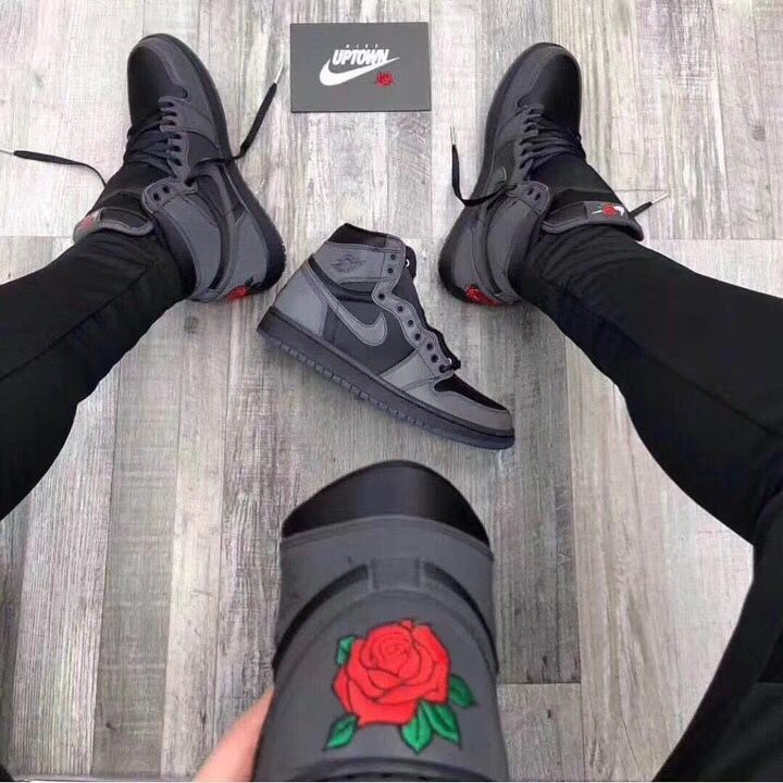 Black Rose Sneakers - Air Jordan 1 Retro High - product image from the listing.