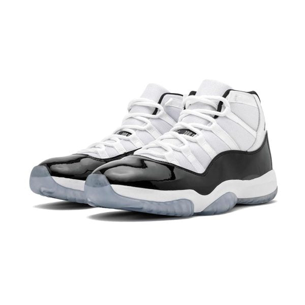 Air Jordan 11 Retro "Concord - 2018 Release" - product image from the listing.