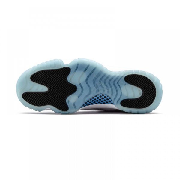 "LEGEND BLUE" AIR JORDAN 11 RETRO - product image from the listing.