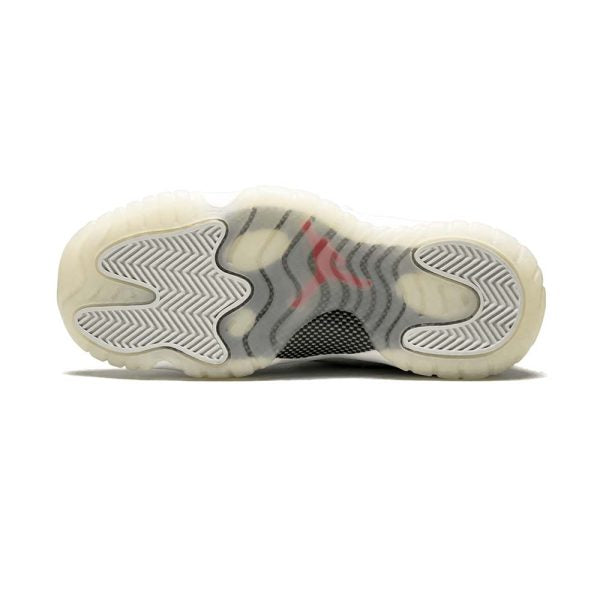 "Platinum Tint" Air Jordan 11 Retro (GS) - product image from the listing.