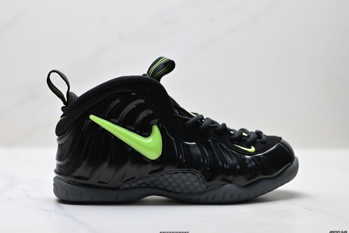 Nike Air Foamposite One Penny Hardaway Sneakers in Black Volt - product image from the listing.