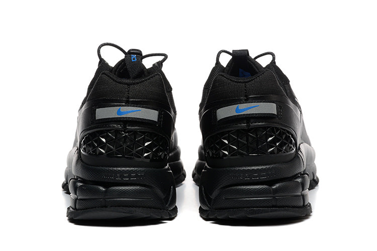 Nike Black Trail-Style Trainers - product image from the listing.