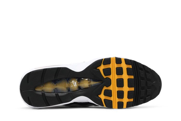 Michigan - Nike Air Max 95 - product image from the listing.