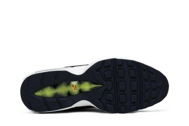 Patta Publicity. Publicity. Wohooooow! (Obsidian) - Nike Air Max 95/90 - product image from the listing.