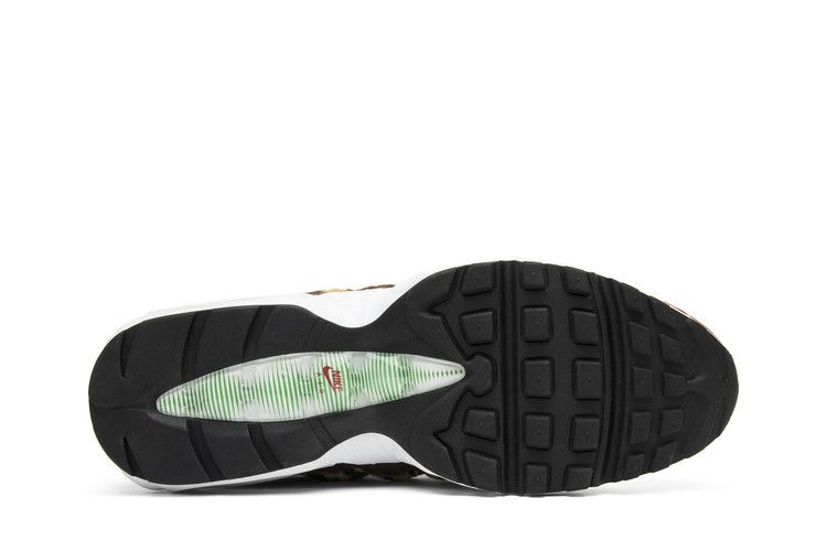 atmos Animal Pack 2.0 (All Black Box) (2018) - Nike Air Max 95 - product image from the listing.